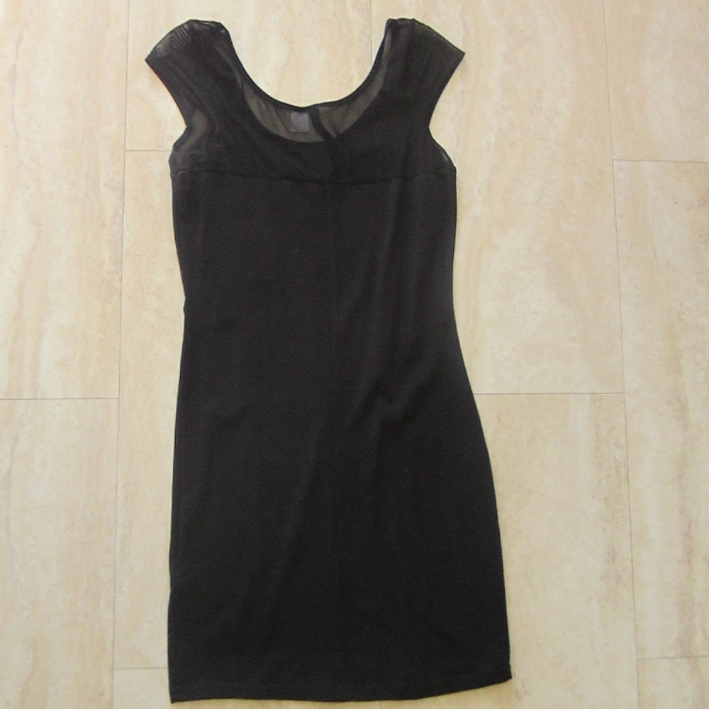 H&M black bodycon dress